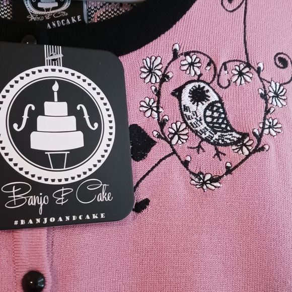 Banjo and cake cardigan sweater pin up girl - Picture 5 of 6